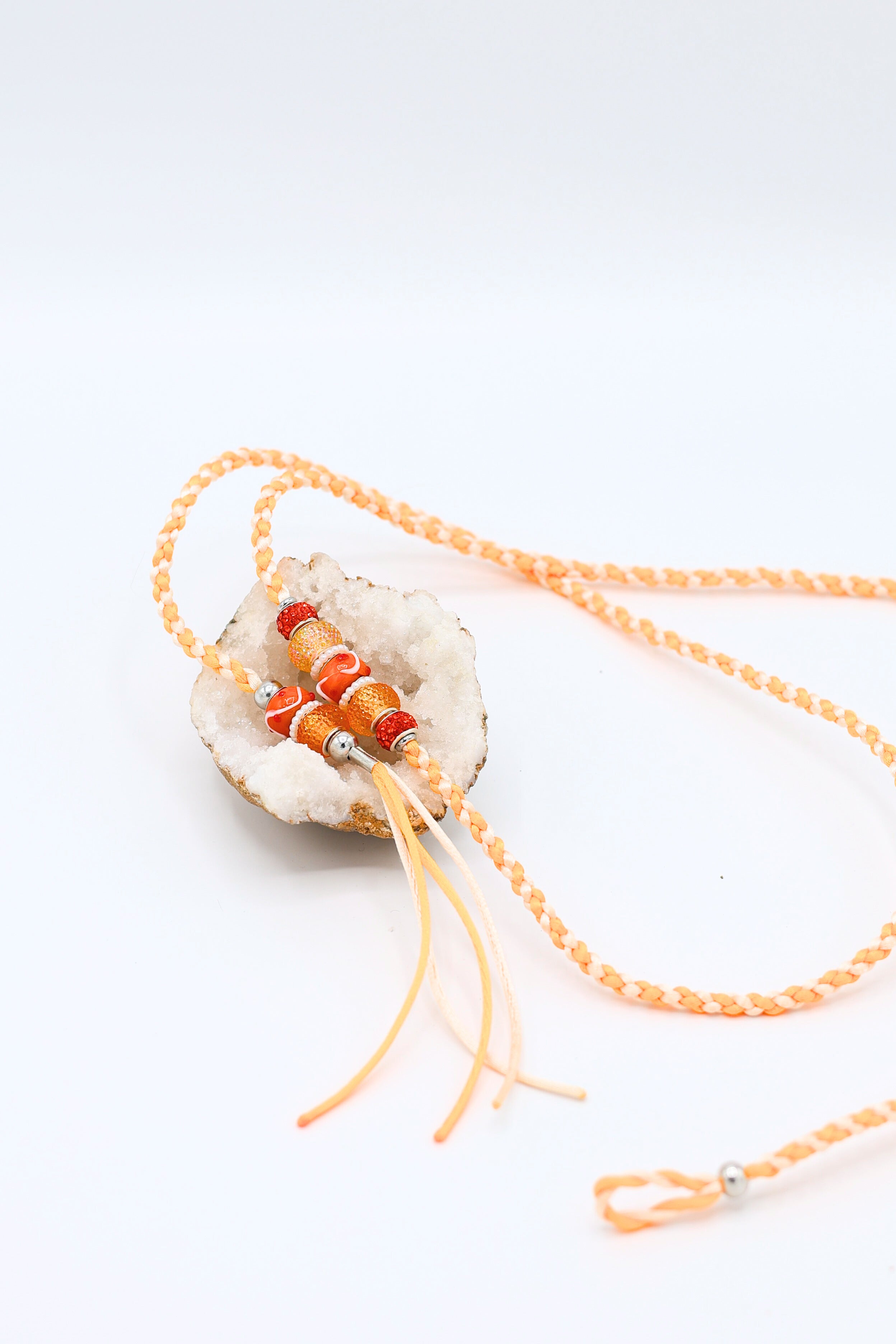 Two-tone satin show leash with loop
